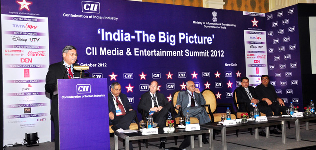 L to R: Uday Kumar Varma, I&B Secretary, Chandrajit Banerjee, DG, CII; Andy Kaplan, President, Worldwide Network, Sony Picture Television; Amit Khanna, Chairman, CII National Committee on M & E and Chairman, Reliance Entertainment; Uday Shankar, CEO, Star India and Ronnie Screwvala, MD, The Walt Disney Co
