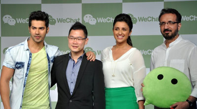 WeChat_Varun-Dhawan,-Dennis-Hau,-Parineeti-Chopra-&-Rahul-Razdan-at-the-WeChat-launch-event