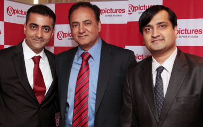 From-L-R---Mr.-Akash-Chawla,-ZEEL-Marketing-head-(National-Channels)_-Mr.-Bharat-Kumar-Ranga,-ZEEL-Chief-Content-&-Creative-Officer-and-Mr.-Ruchir-Tiwari,-ZEEL,-Cluster-Programming-Head-